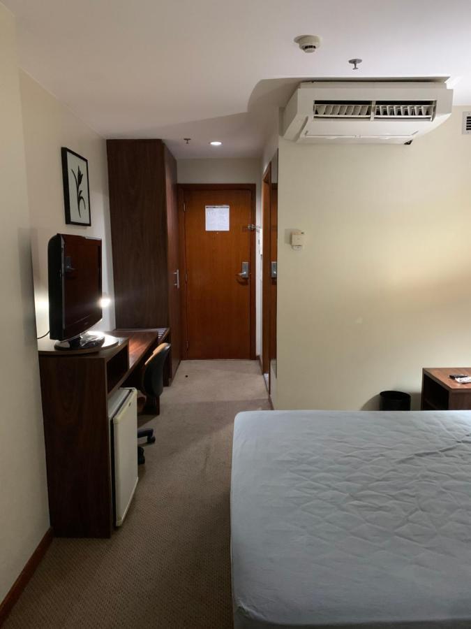 Flat em Hotel Padrão com valor Acessível Taguatinga Exterior foto
