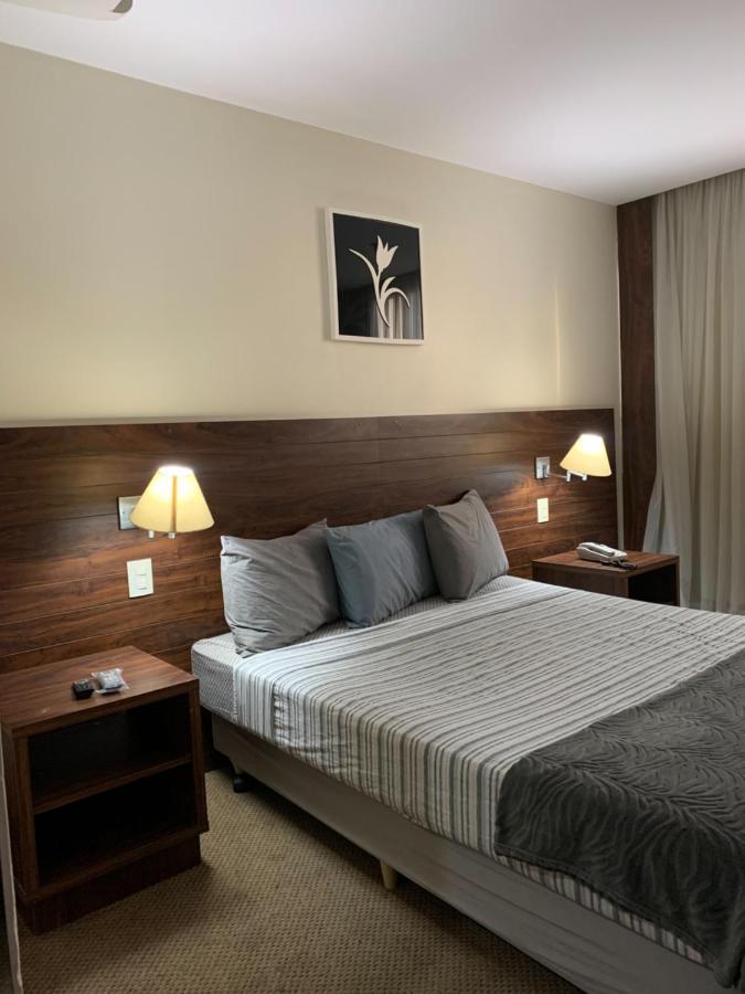 Flat em Hotel Padrão com valor Acessível Taguatinga Exterior foto
